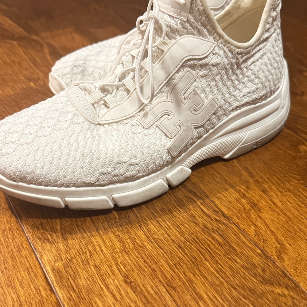 Sam Edelman Cami Sneaker in Cream
